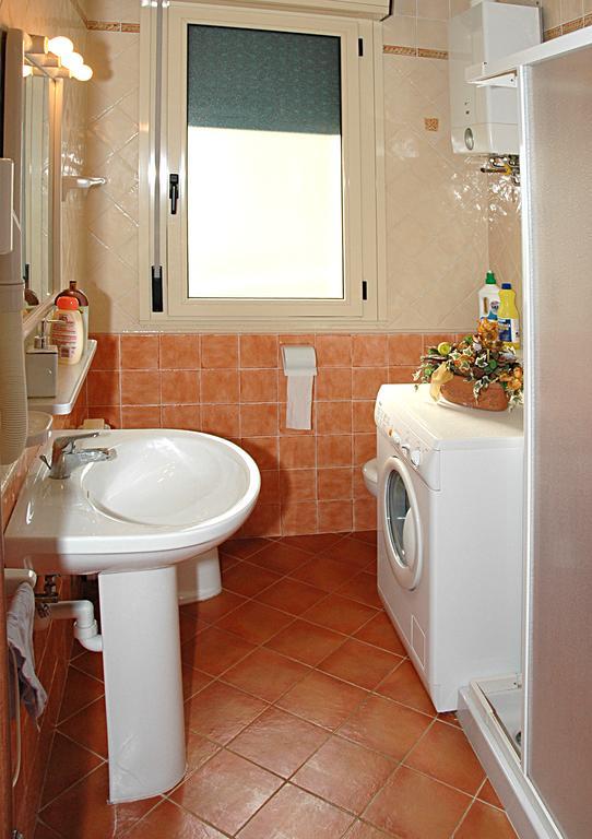 Appartamento Ai Tigli Caorle Phòng bức ảnh